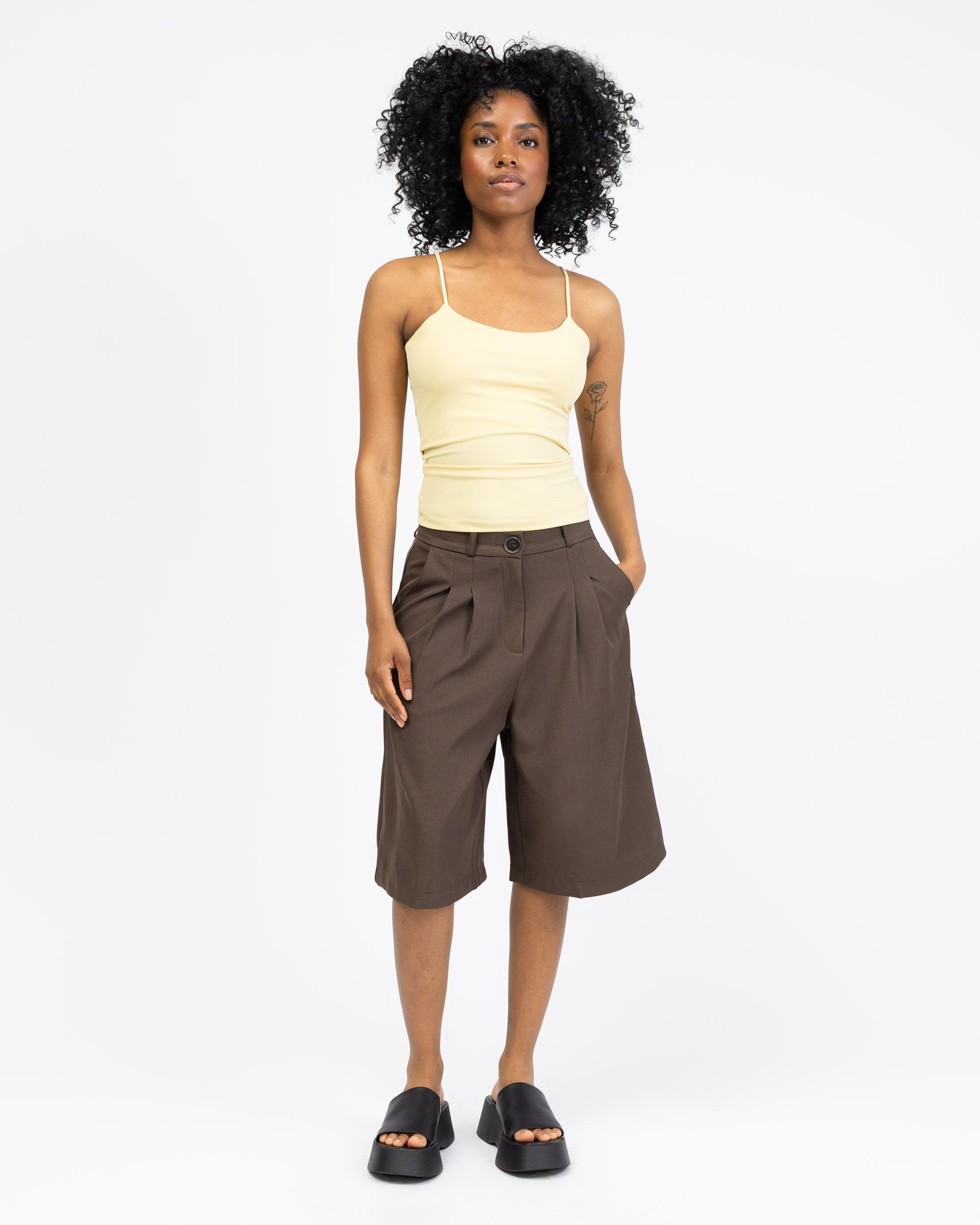Klassische Shorts im Anzug Stil