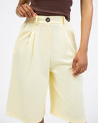 Klassische Shorts im Anzug Stil