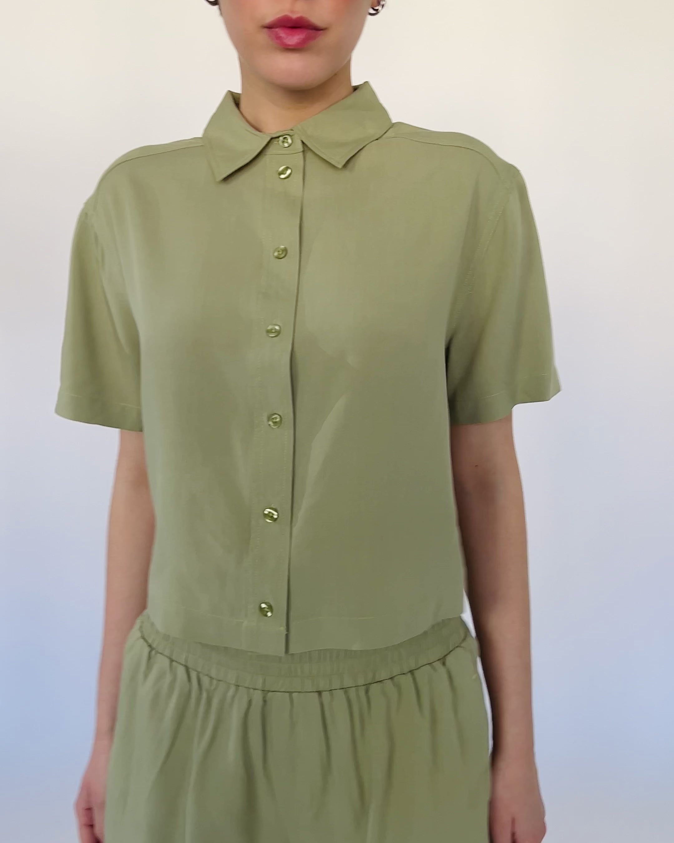 Crop Bluse aus Viskose grün