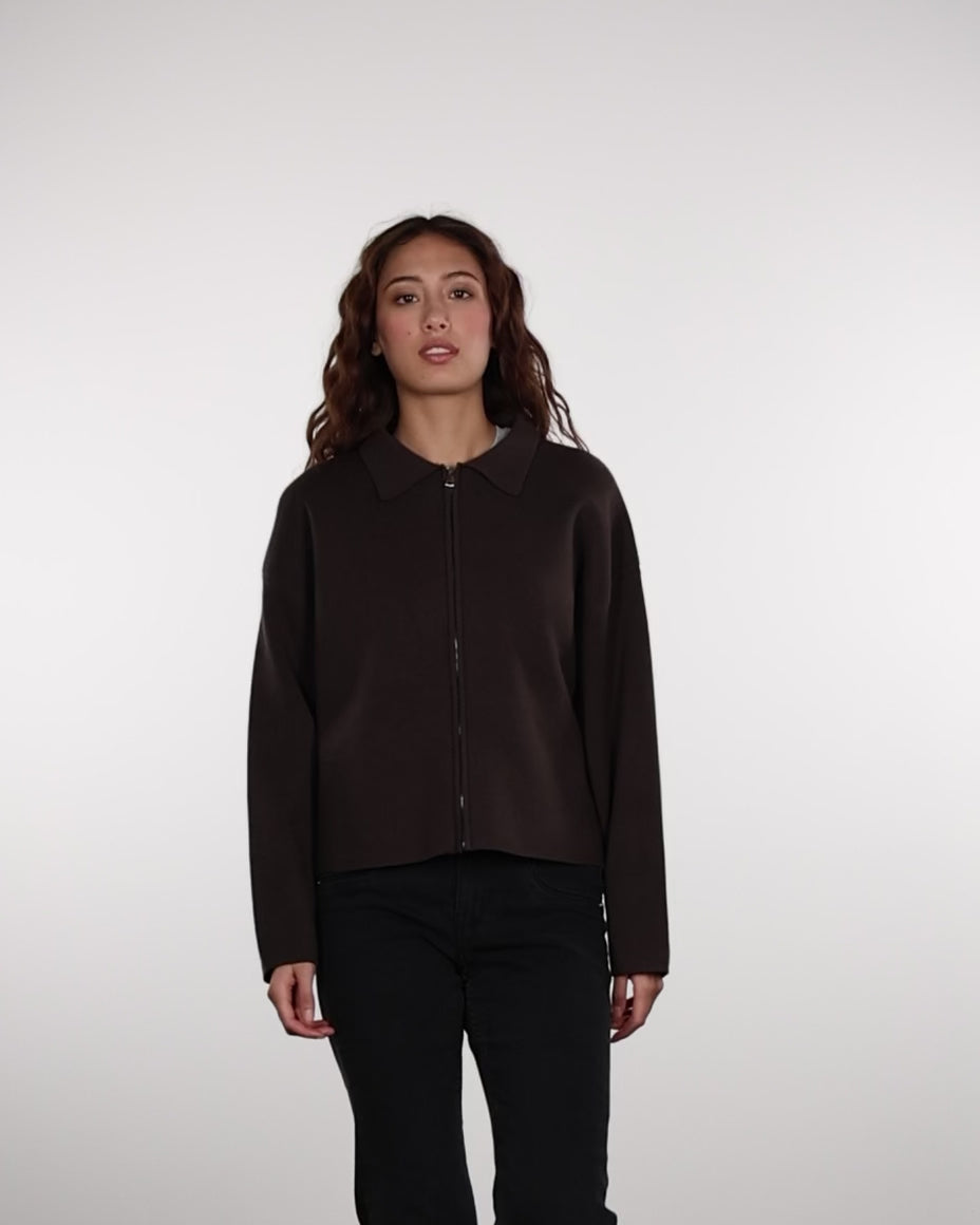 Kastige Strickjacke mit Reißverschluss