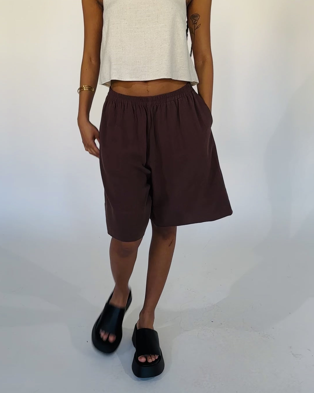 Bermuda Shorts aus Leinen-Mix