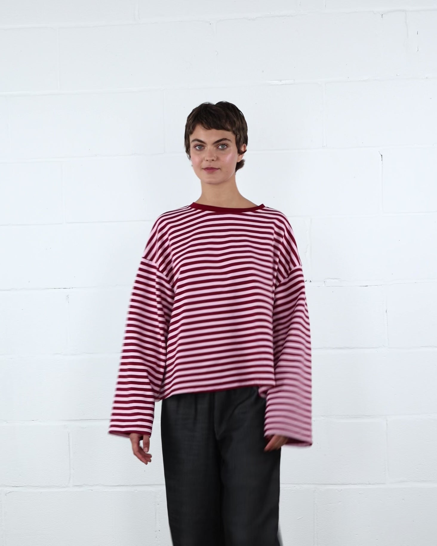 Lockeres Langarmshirt mit Streifen