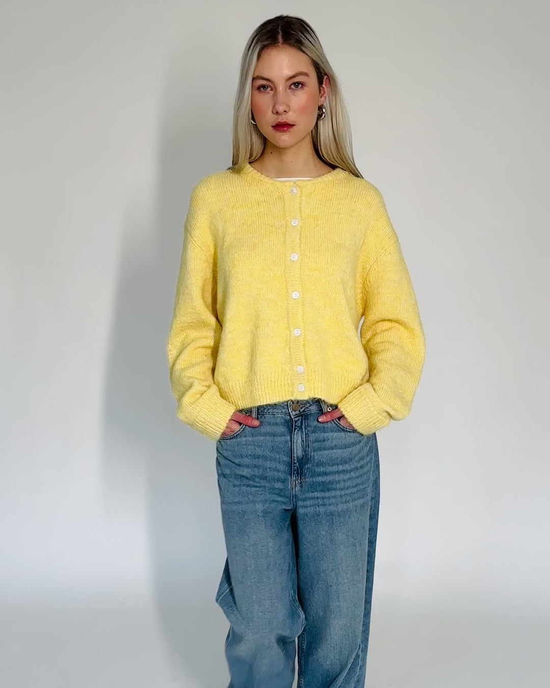 Weiche lockere Strickjacke