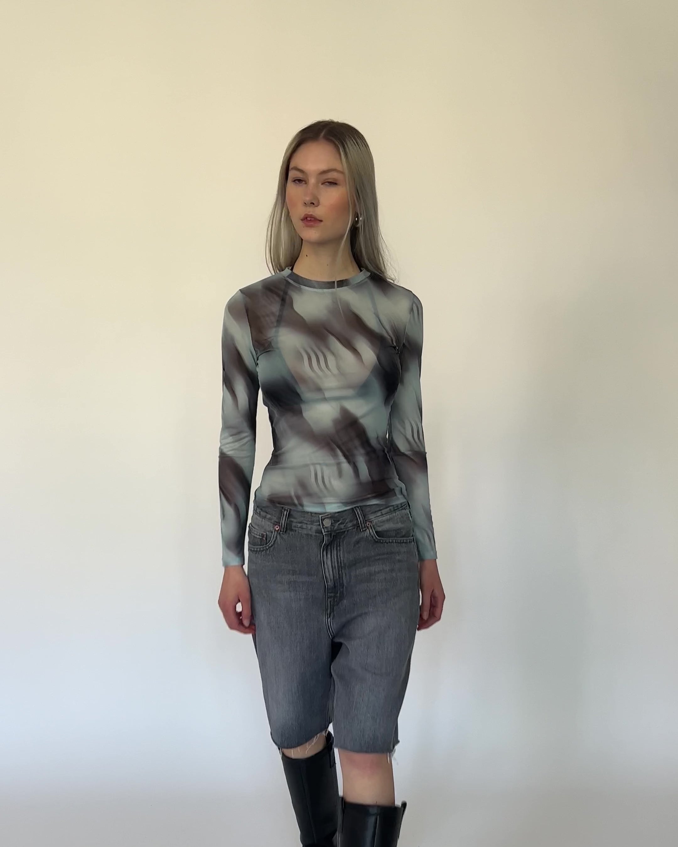 Langarm Mesh Shirt mit mehrfarbigem Muster