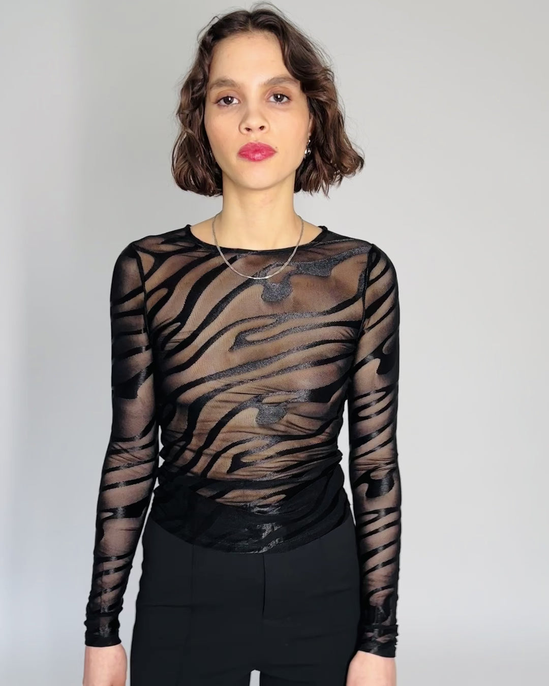 Langarmshirt aus Mesh mit Animalprint