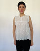 Bluse mit bestickten Blumendetails weiß