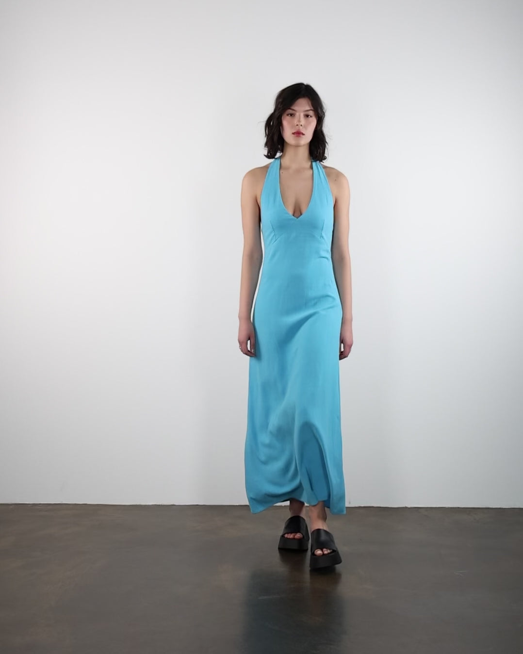 Neckholder Maxikleid aus Leinen-Mix