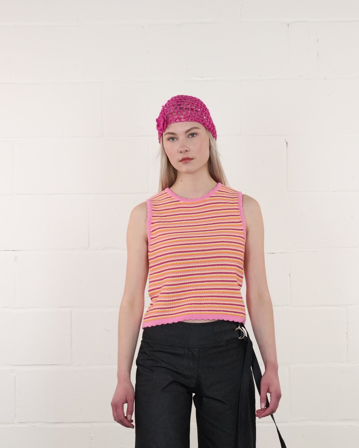 Stricktop mit bunten Streifen
